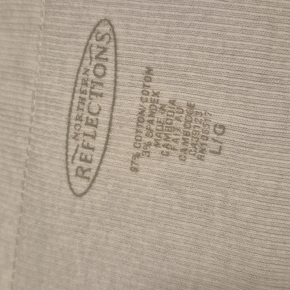 🦜NORTHERN REFLECTIONS White Tank Top w/ Lace trim  - L - Picture 3 of 7